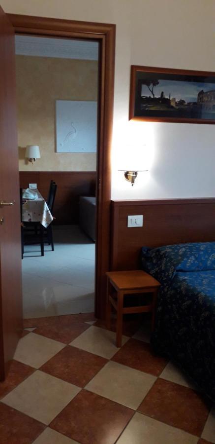 רומא Filiberto Apartment מראה חיצוני תמונה